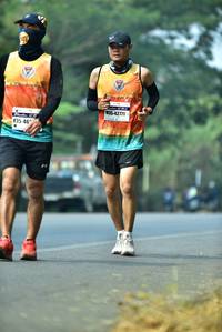 BIB: 42771
                            <button type="button" onclick="openModal(10128032)" class="btn btn-primary btn-sm float-right btn-popup" data-toggle="modal" data-target=".modal-high-quality">
                        <i class="fas fa-shopping-cart"></i> Add to Cart
                    </button>
                                            <button type="button" onclick="isThisMe(10128032, true)" class="btn btn-success btn-sm float-right btn-popup btn-isme hidden" data-toggle="tooltip" data-placement="bottom" title="นี่คือรูปของคุณใช่ไหม คลิกที่นี่เพื่อเอาเข้าอัลบั้ม">
                        <i class="fas fa-plus"></i> Add to album
                    </button>
                    <button type="button" onclick="isThisMe(10128032, false)" class="btn btn-warning btn-sm float-right btn-popup btn-isnotme hidden">
                        <i class="fas fa-ban"></i> Remove from album
                    </button>